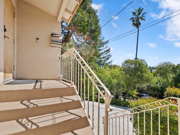 24849 2nd St, Hayward CA 94541