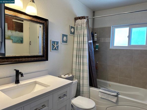 4 Sheffield Ct, San Pablo CA 94806