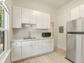 2529 Ellsworth St, Berkeley CA 94704