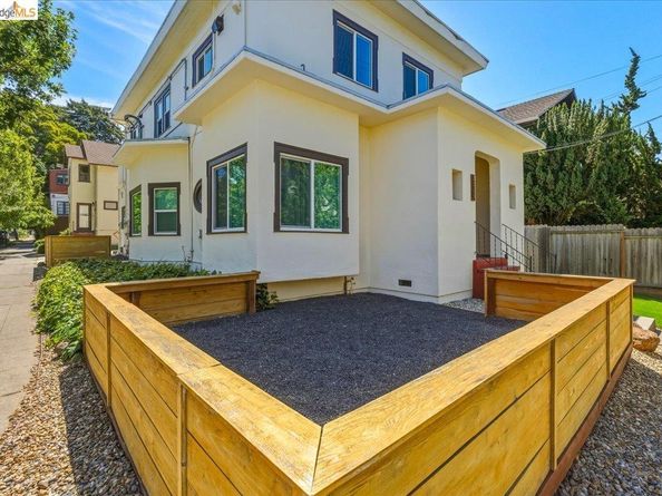 2529 Ellsworth St, Berkeley CA 94704