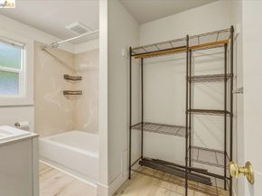 2529 Ellsworth St, Berkeley CA 94704