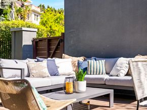 405 Van Buren Ave., Oakland CA 94610