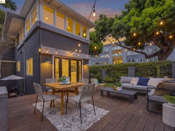 405 Van Buren Ave., Oakland CA 94610