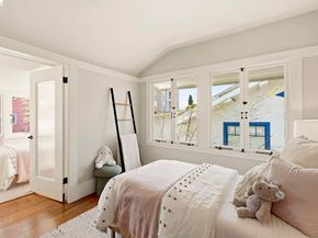 405 Van Buren Ave., Oakland CA 94610