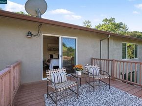 5745 Alhambra Valley Rd, Martinez CA 94553