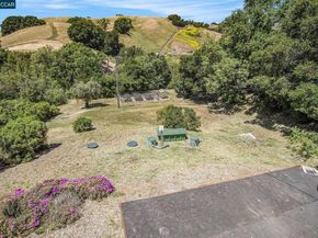 5745 Alhambra Valley Rd, Martinez CA 94553
