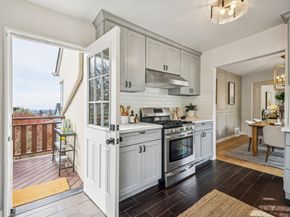 2609 Charleston St, Oakland CA 94602