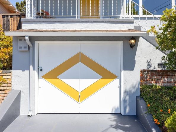 2726 Madeline Street, Oakland CA 94602