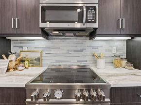 931 Edy Ln, Oakland CA 94607