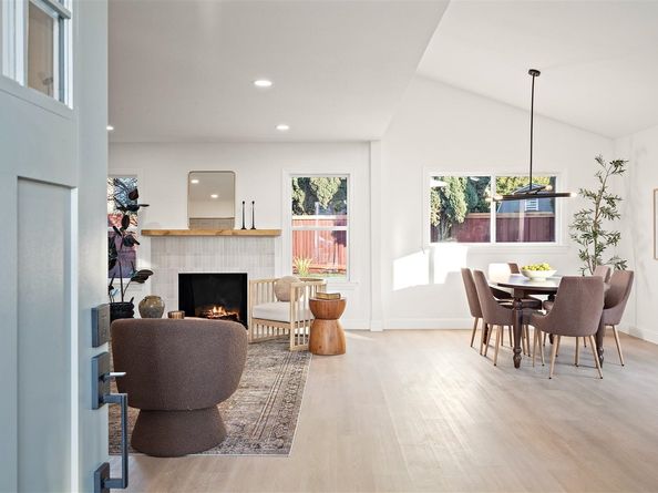 32325 Pegasus Ct, Union City CA 94587