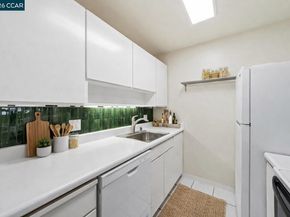 470 N Civic Drive 405, Walnut Creek CA 94596