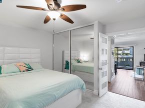 1 Embarcadero W 164, Oakland CA 94607
