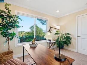 1940 Golden Rain 5, Walnut Creek CA 94595