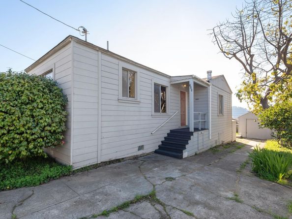 725 Pomona Ave, El Cerrito CA 94530