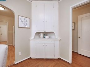 2555 Barrett Ave, Richmond CA 94804