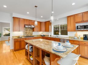 936 Mountain Blvd, Oakland CA 94611