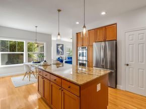 936 Mountain Blvd, Oakland CA 94611