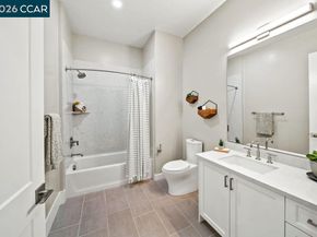 600 Hartz Ave 201, Danville CA 94526