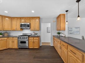 843 Jensen St, Livermore CA 94550