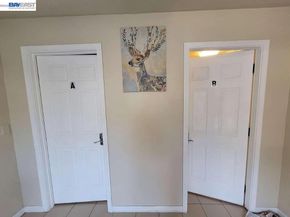 896 Lausanne Avenue, Daly City CA 94014