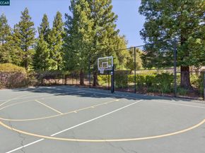 1038 Mccauley Rd, Danville CA 94526