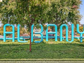 926 Pierce St, Albany CA 94706