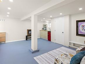 926 Pierce St, Albany CA 94706