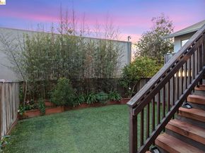 926 Pierce St, Albany CA 94706