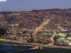 926 Pierce St, Albany CA 94706