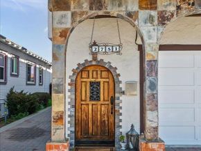 2751 Wallace St, Berkeley CA 94702