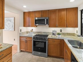 35 Leonard Ct, Alameda CA 94502