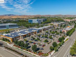 5767 Iron Horse Pkwy D, Dublin CA 94568