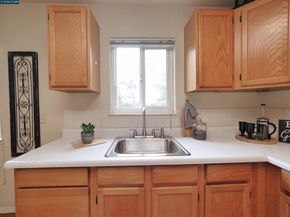 995 Virginia Street, Berkeley CA 94710