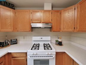 995 Virginia Street, Berkeley CA 94710