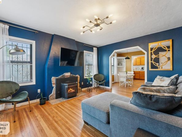 6019 Brann St, Oakland CA 94605