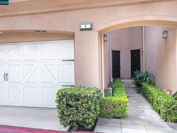 20402 Santa Ana Ave 4, Newport Beach CA 92660