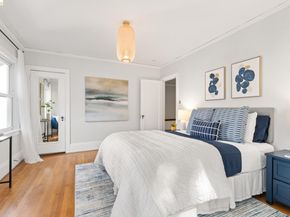 1019 Trestle Glen Rd, Oakland CA 94610