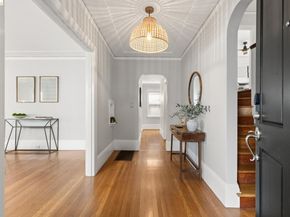 1019 Trestle Glen Rd, Oakland CA 94610