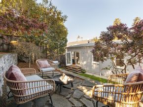 1019 Trestle Glen Rd, Oakland CA 94610