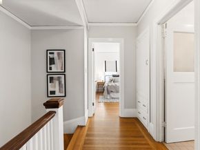 1019 Trestle Glen Rd, Oakland CA 94610