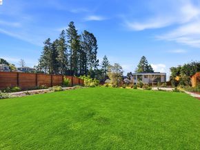 1024 Grizzly Peak Blvd, Berkeley CA 94708