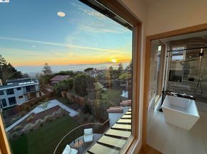 1024 Grizzly Peak Blvd, Berkeley CA 94708