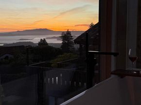 1024 Grizzly Peak Blvd, Berkeley CA 94708