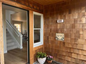 608 Centre Court, Alameda CA 94502