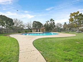 32608 Brenda Way 4, Union City CA 94587