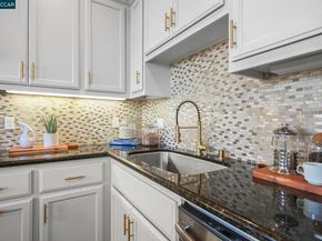 3827 Branding Iron Place, Dublin CA 94568