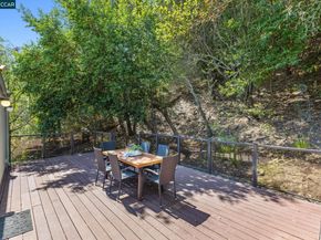 39 Saint Stephens Dr, Orinda CA 94563