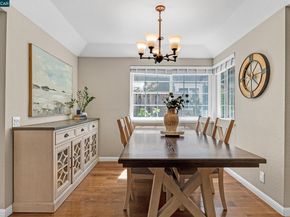 60 Rainbow Cir, Danville CA 94506