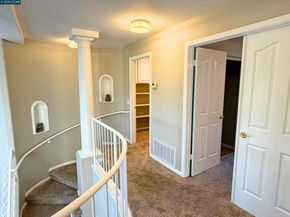 422 W Sunnyoaks Ave, Campbell CA 95008