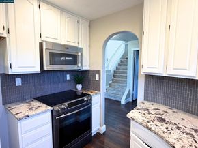 422 W Sunnyoaks Ave, Campbell CA 95008